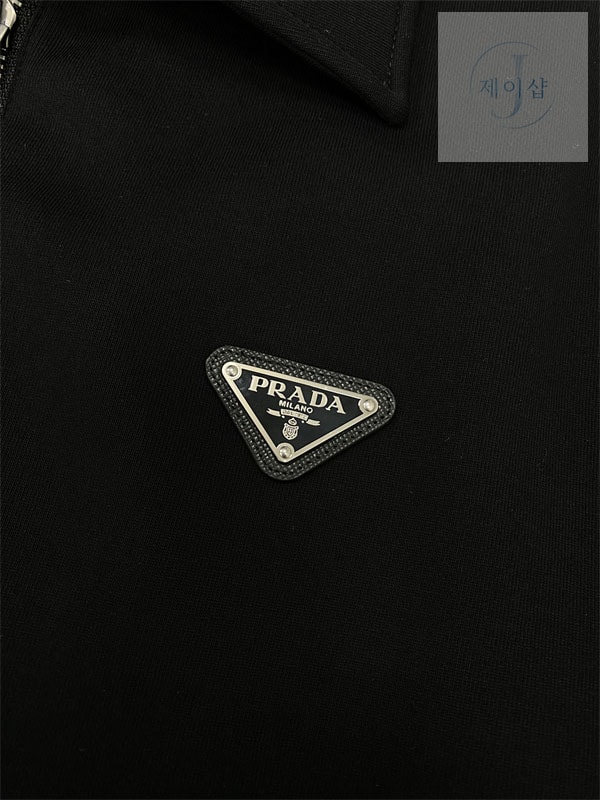 프라다 나일론 테크니컬 자켓 / 팬츠 셋트（터보）