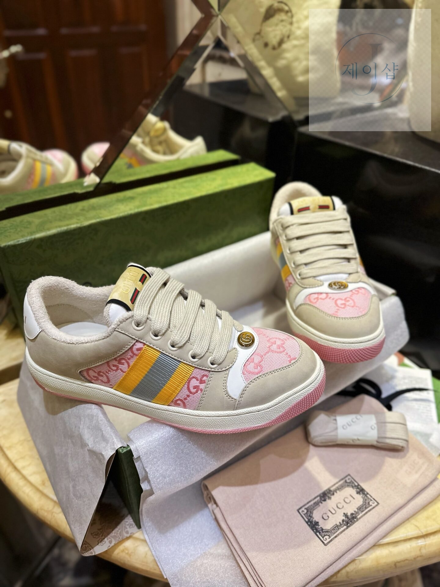구찌 GG 모티브 스크리너 스니커즈 “35SIZE – 40SIZE” - 상세 이미지
