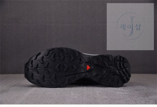 살로몬 x KITH XT-6 고어텍스 474506 - 상세 이미지