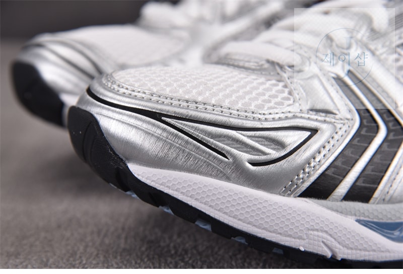 아식스 x JJJJound 젤 카야도 14 실버 라이트 블루 1203A961-101 - 상세 이미지