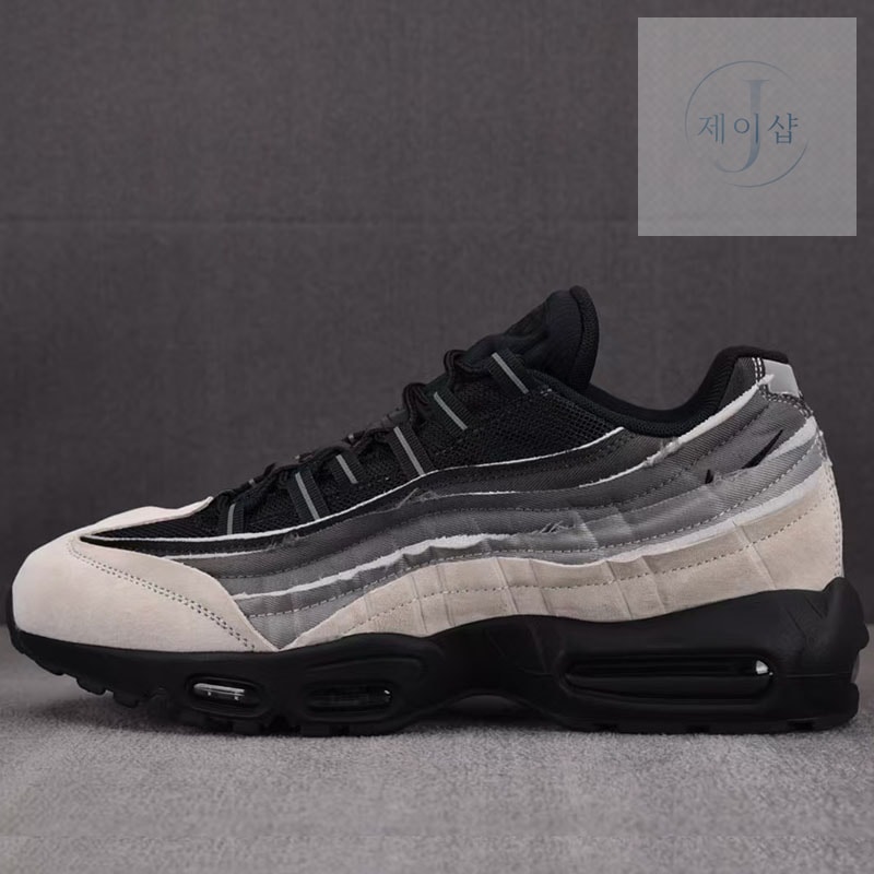 나이키 x 꼼데가르송 에어맥스 95 블랙 그레이 CU8406-101
