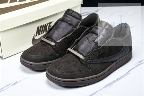 나이키 에어조던1 x 트레비스 스캇 OG SP “벨벳 브라운” - 상세 이미지