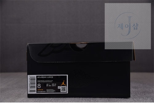 나이키 에어조던1 로우 SE 까치 FD0399-004 - 상세 이미지