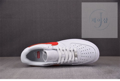 나이키 에어포스1 로우 슈프림 상하이 CU9225-101 - 상세 이미지