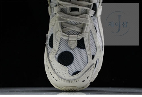 뉴발란스 1906R 폴카 도트 스니커즈 M1906RPC - 상세 이미지