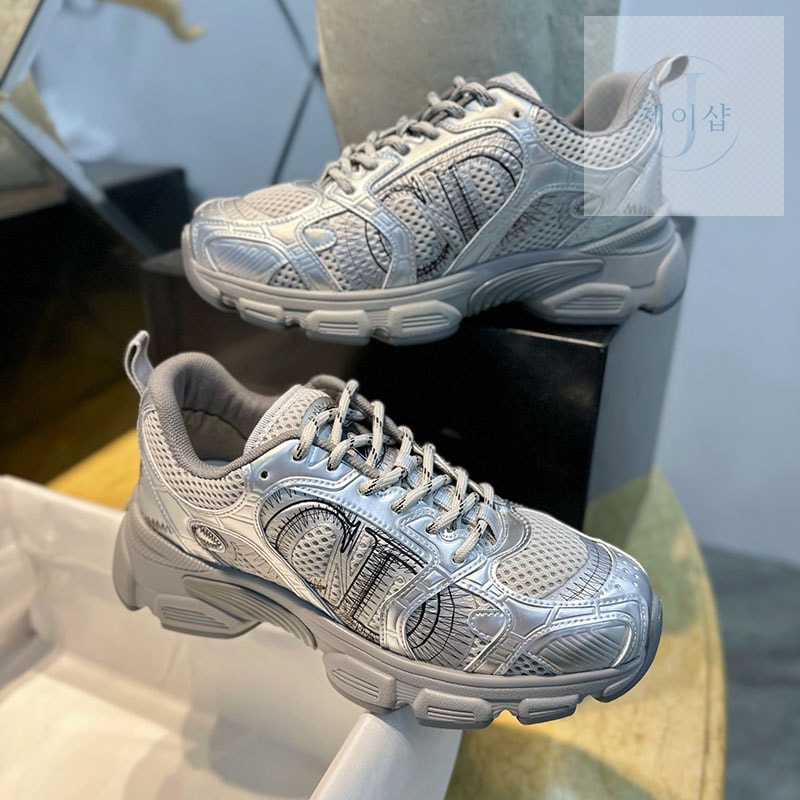 디올 크로노 Chrono 스니커즈
