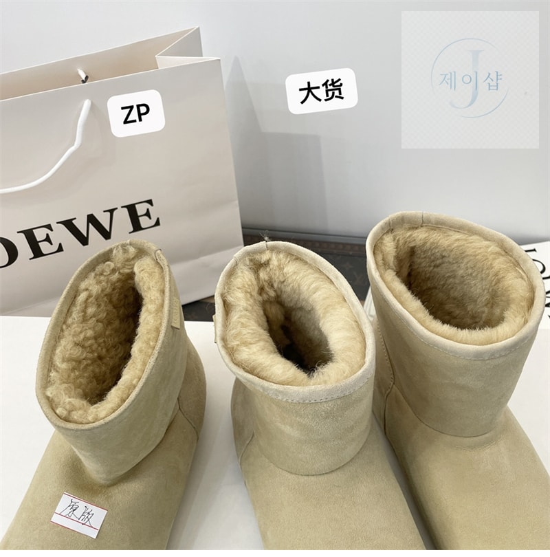 로에베 로고 스웨이드 앵클 부츠