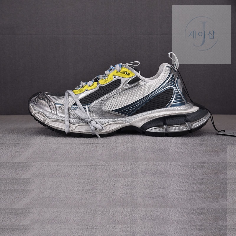 발렌시아가 3XL