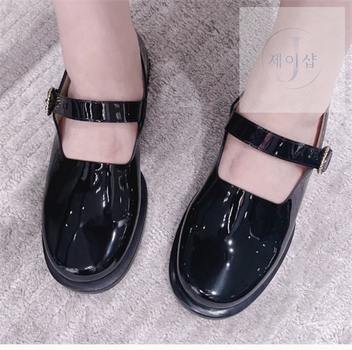 샤넬 23B 메리제인 턴락 CC - 상세 이미지