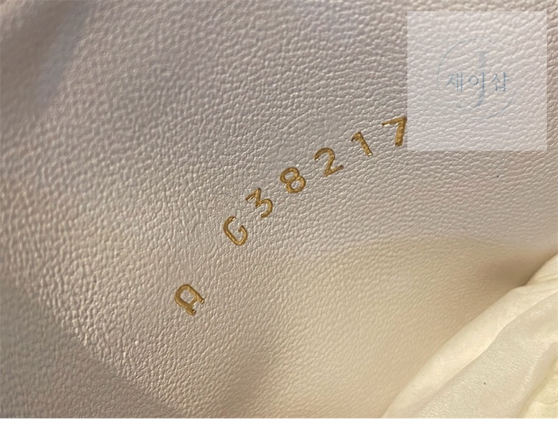 샤넬 23C 카프스킨 레이스업 워커 부츠（터보） - 상세 이미지