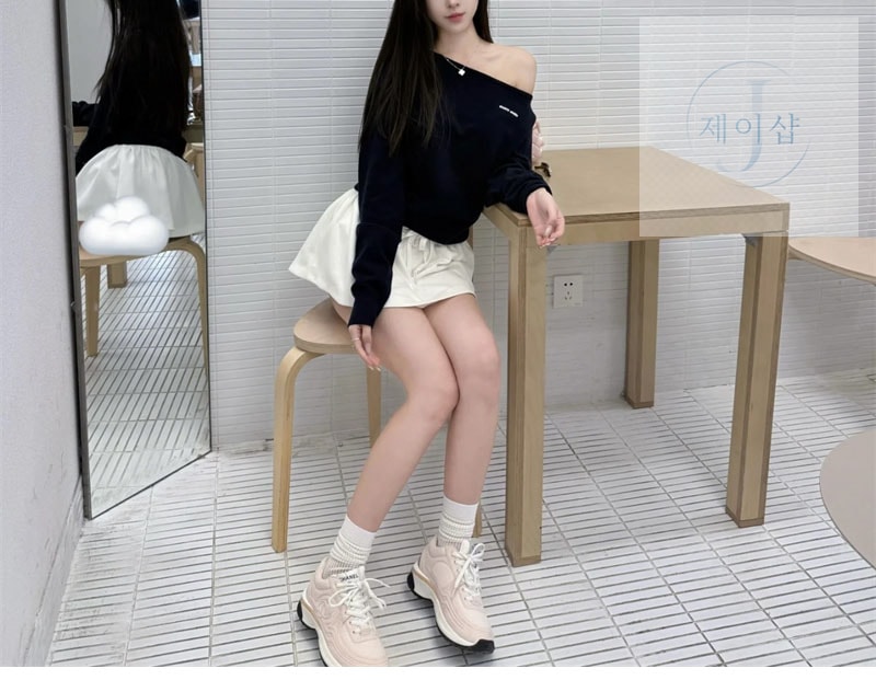 샤넬 24S CC 패브릭 스니커즈 - 상세 이미지