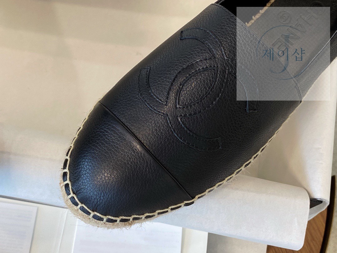샤넬 블랙 레더 에스파듀 “35SIZE – 41SIZE” - 상세 이미지