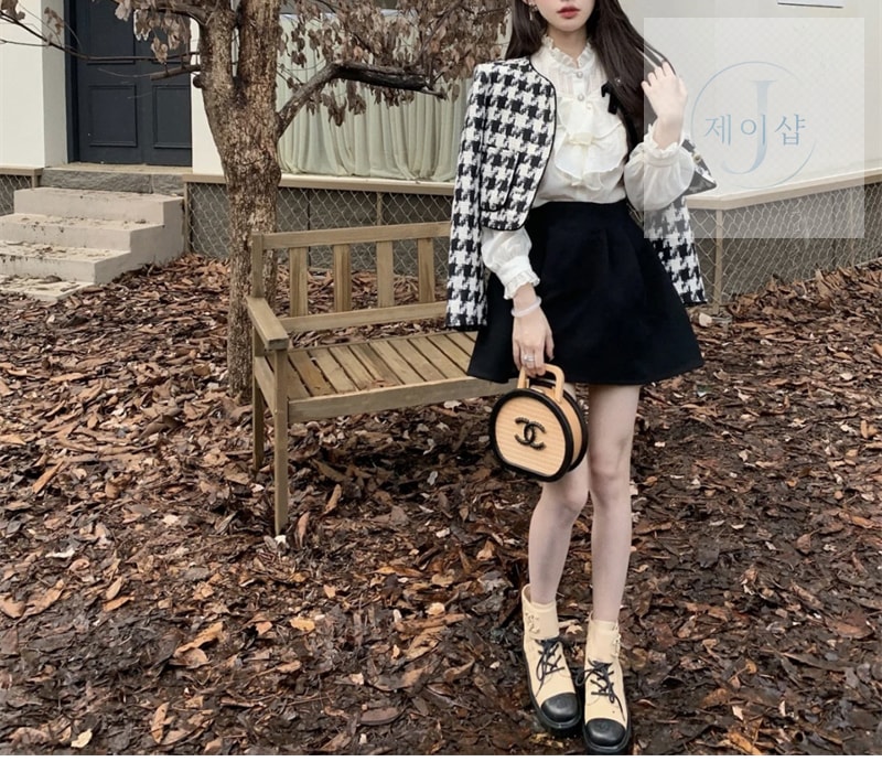 샤넬 퀼팅 레이스업 컴뱃 부츠 (터보) - 상세 이미지