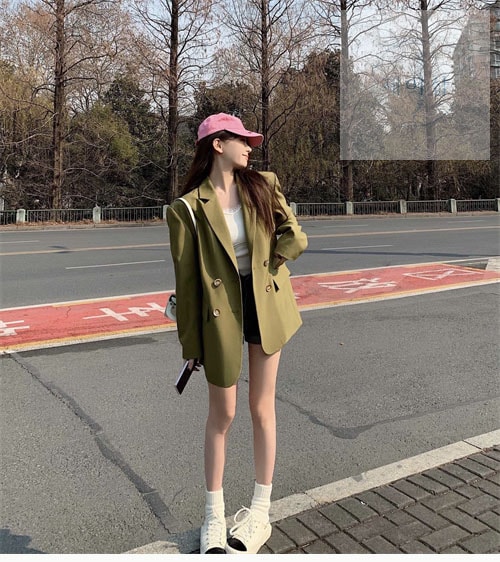 샤넬 퀼팅 스니커즈 - 상세 이미지
