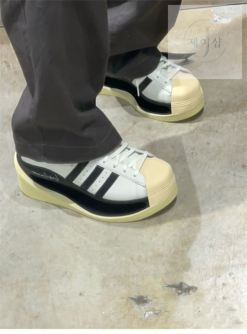 아디다스 Y-3 Gendo 슈퍼스타 스니커즈 - 상세 이미지