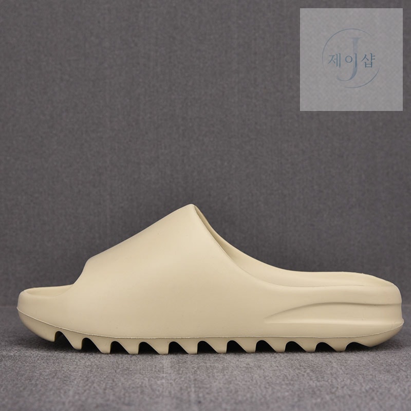 아디다스 이지 슬라이드 “BONE” Yeezy Slide FW6345