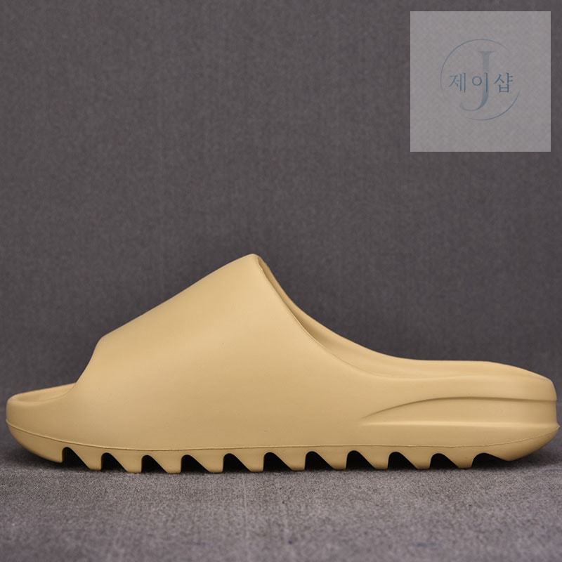 아디다스 이지 슬라이드 “DESSAN” Yeezy Slide FW6344