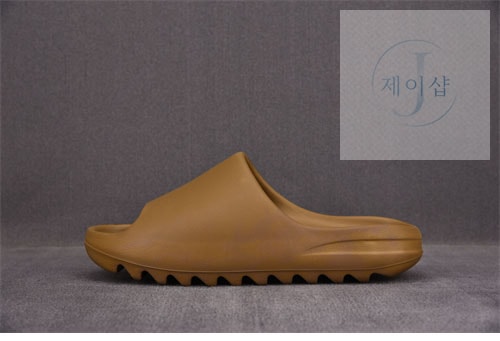 아디다스 이지 슬라이드 “OCHRE” Yeezy Slide GW1931 - 상세 이미지
