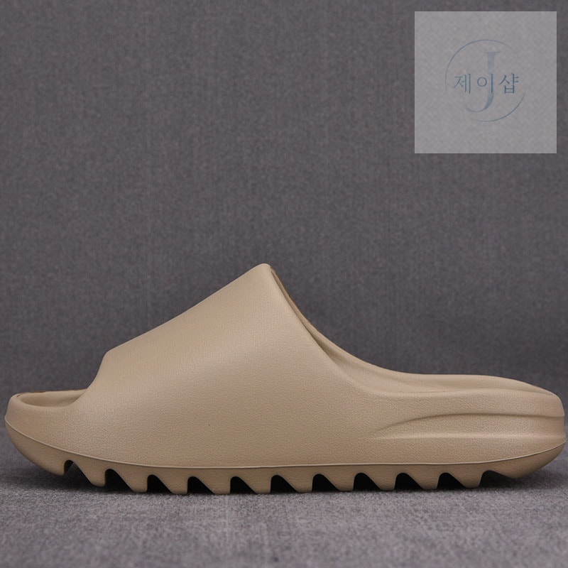아디다스 이지 슬라이드 “PURE” Yeezy Slide GZ5554