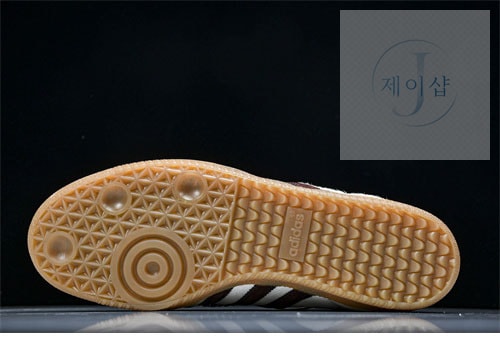 아디다스x웨일즈보너 포니 토널 삼바 크림 화이트 미스테리 브라운 스니커즈 - 상세 이미지