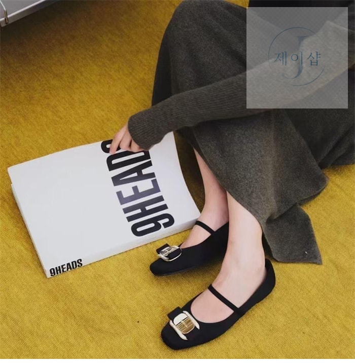 페레가모 뉴 바라 플레이트 발레플랫 - 상세 이미지