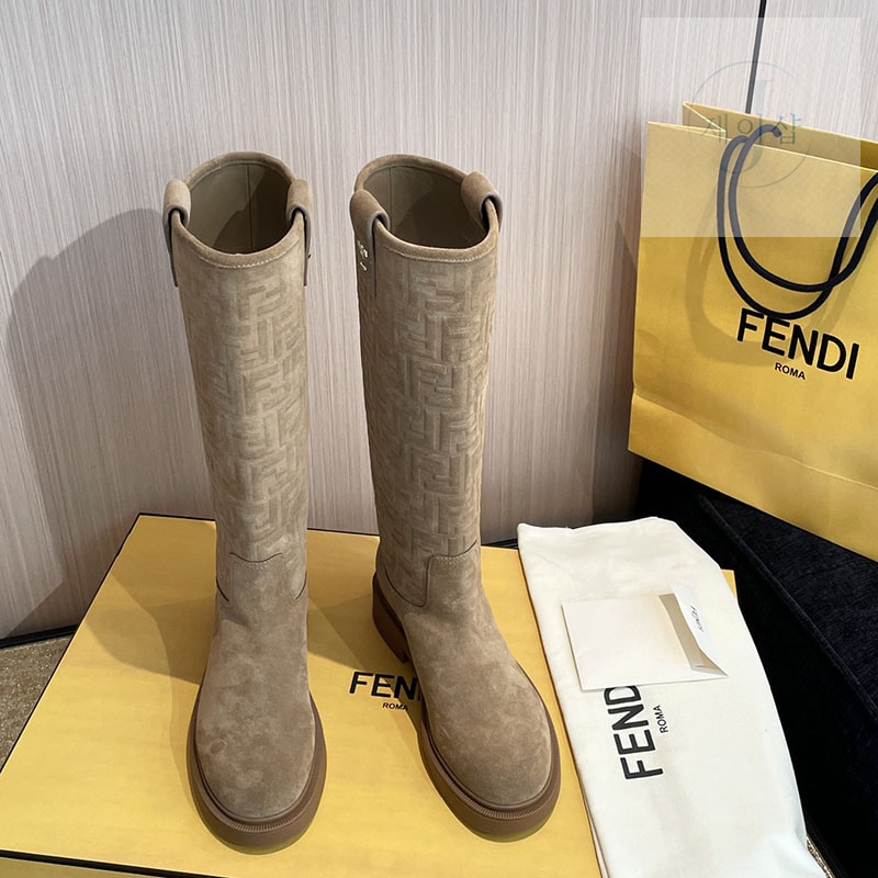 펜디 필로 스웨이드 롱 부츠