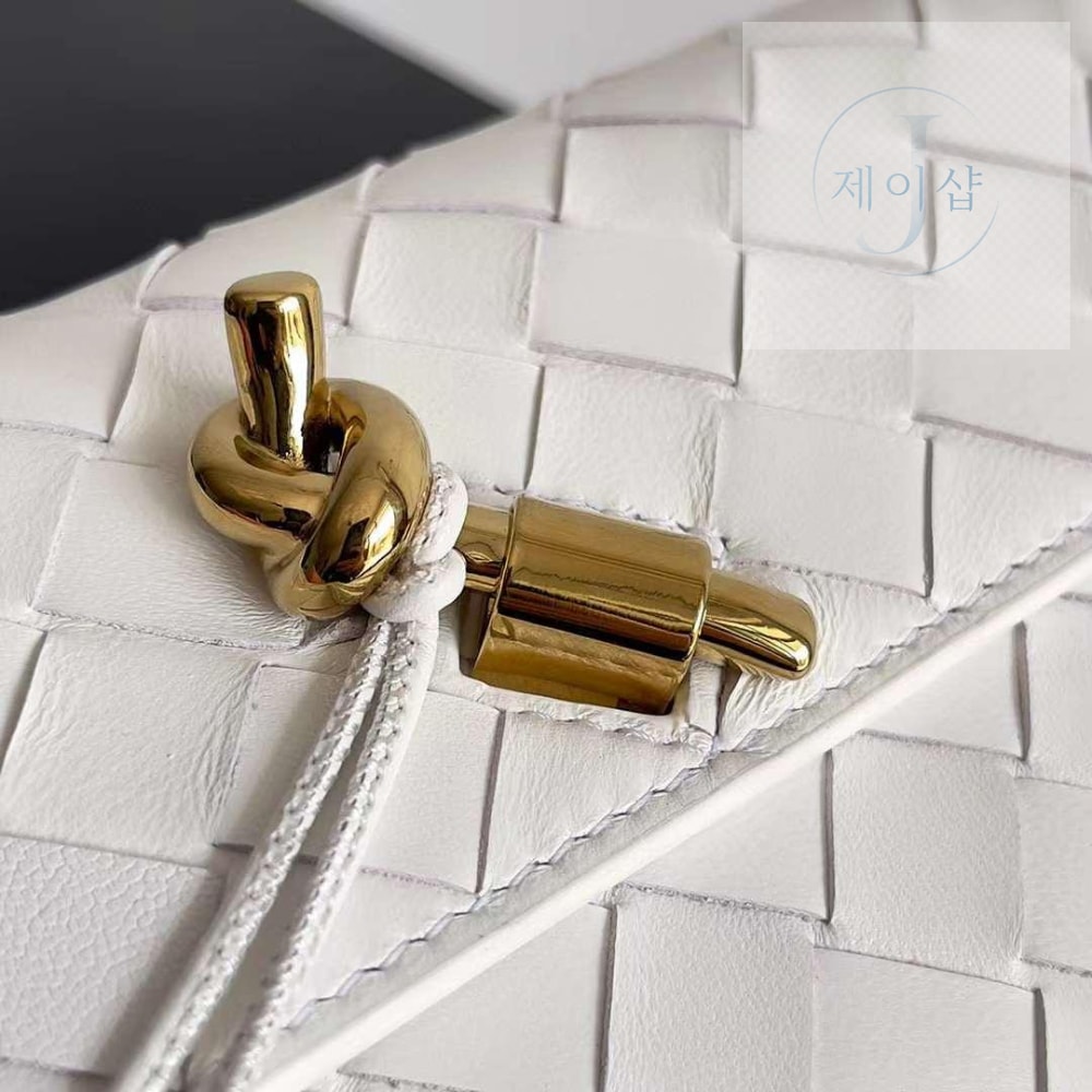 Bottega Veneta Andiamo Wallet - 상세 이미지