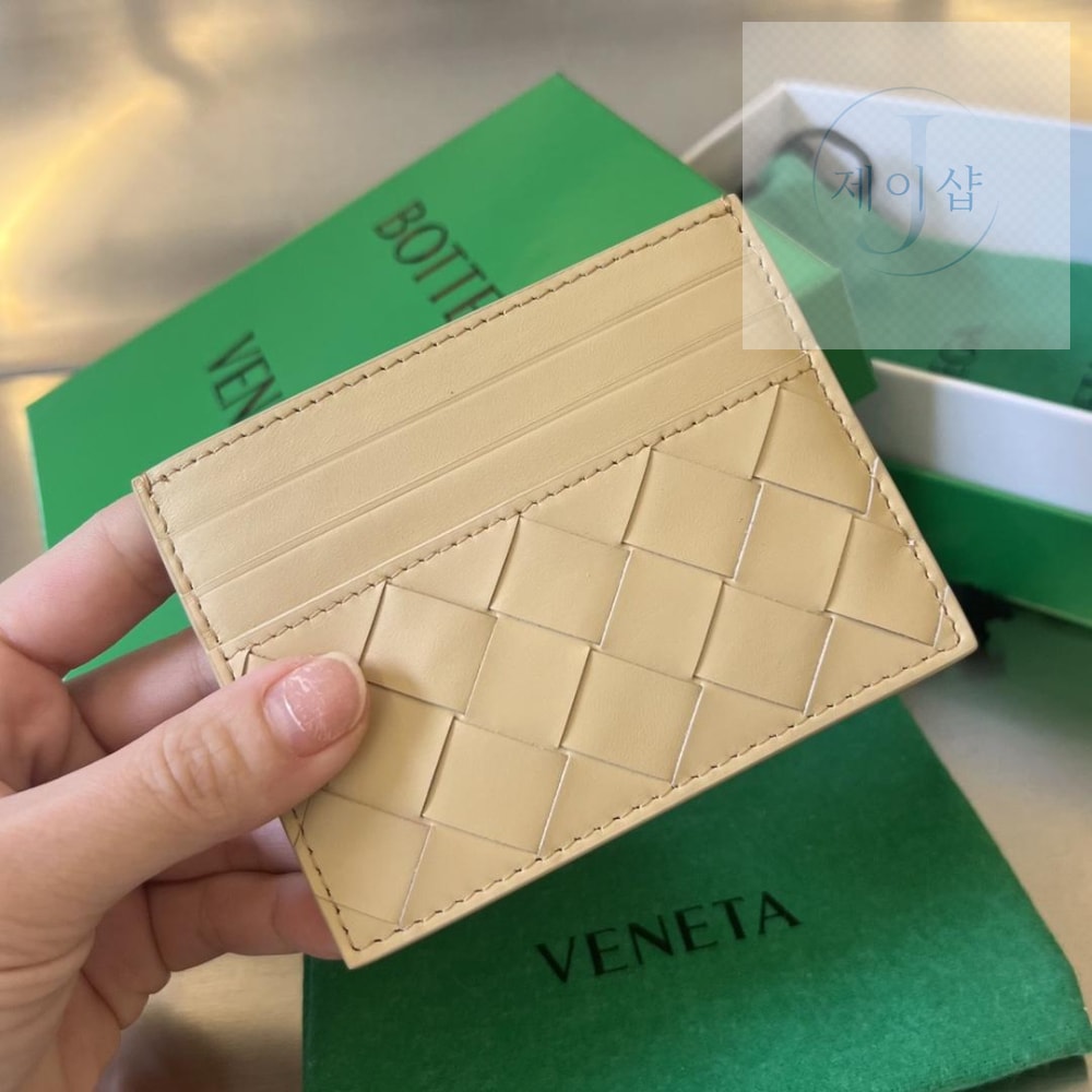 Bottega Veneta Intrecciato Credit Card Case
