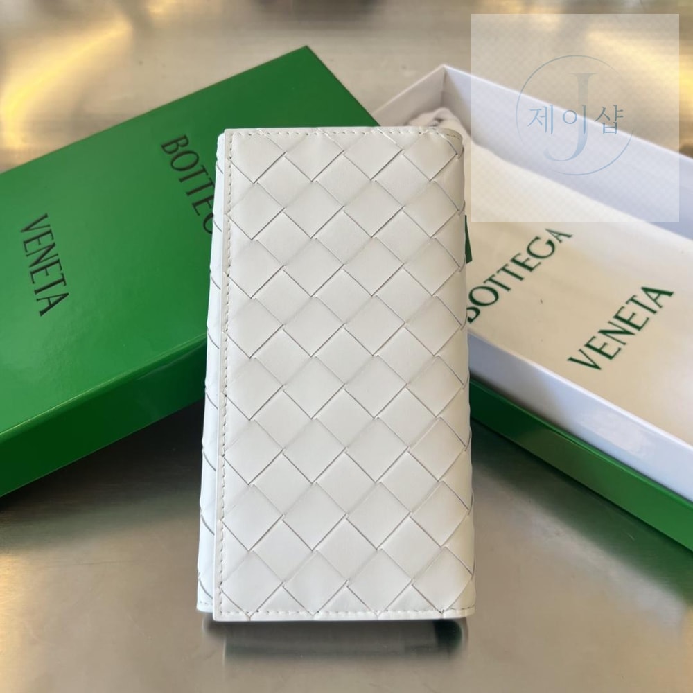 Bottega Veneta Intrecciato Vertical Wallet - 상세 이미지
