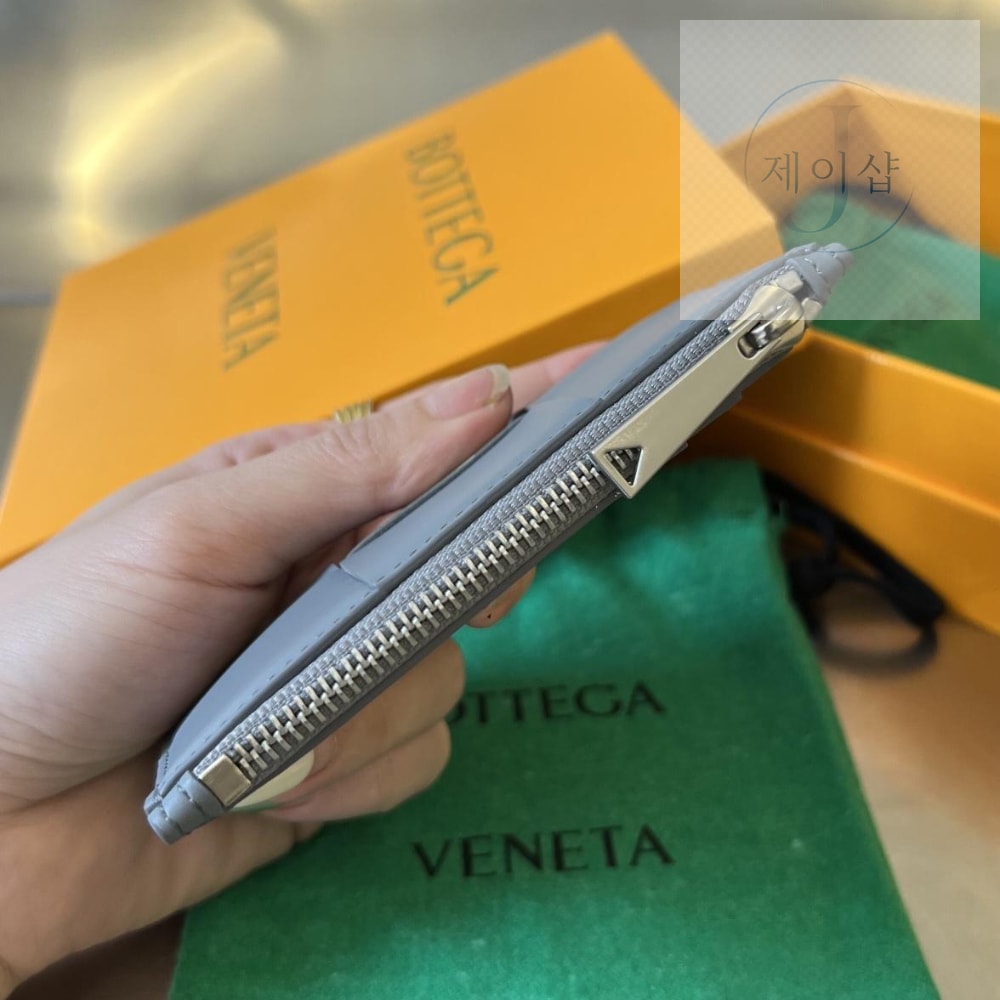 Bottega Veneta Zipped Card Case - 상세 이미지