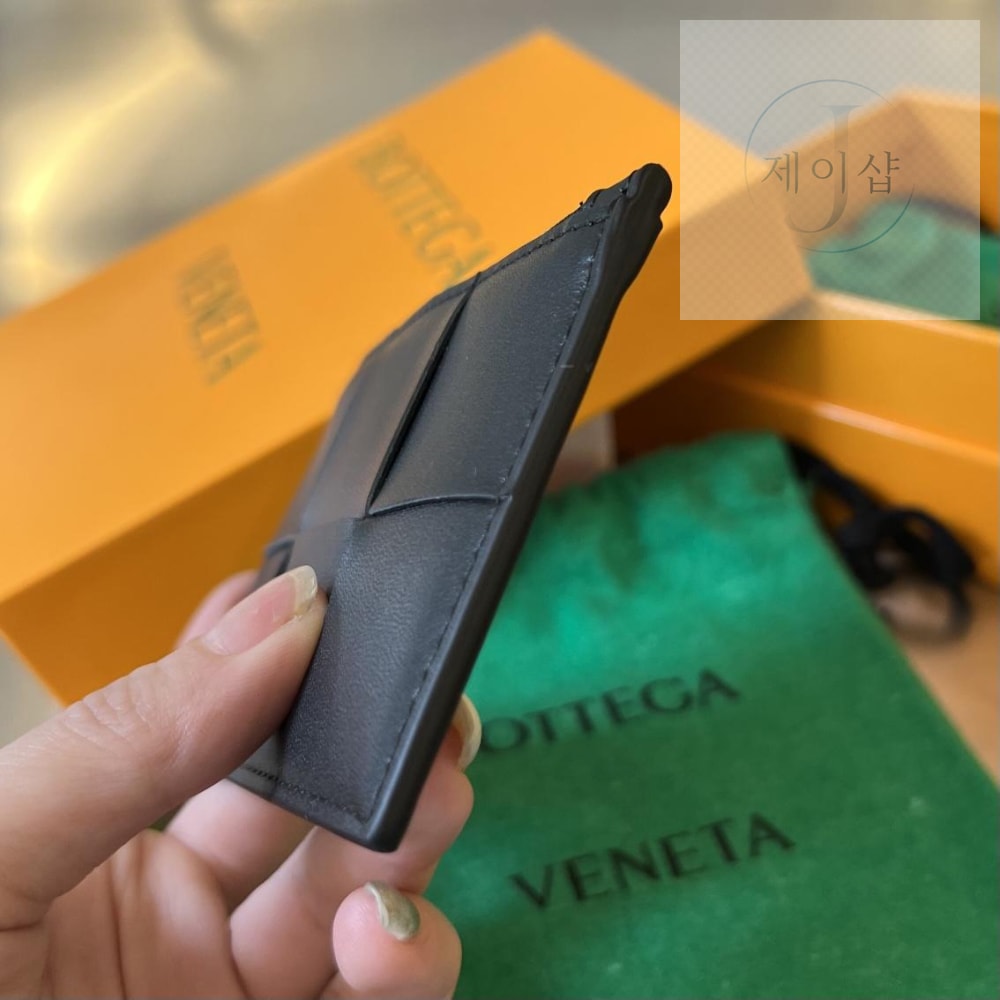 Bottega Veneta Zipped Card Case - 상세 이미지