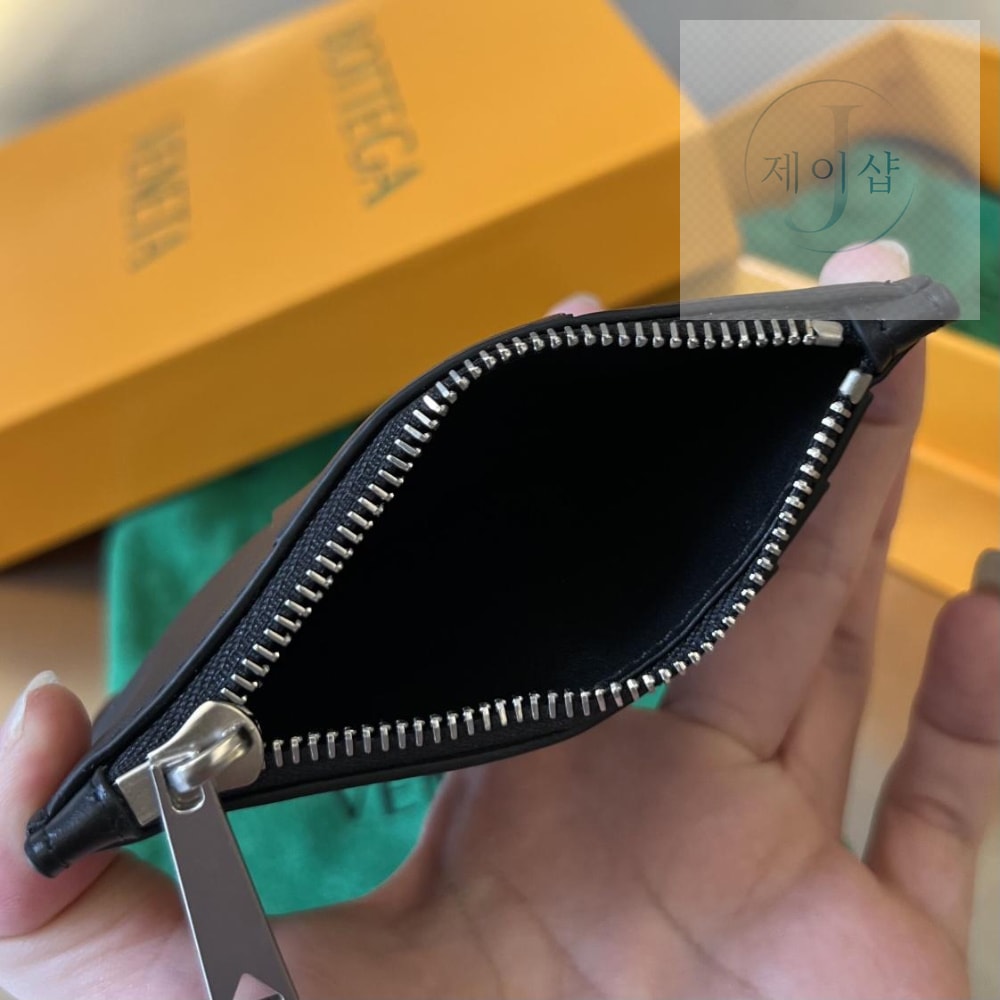Bottega Veneta Zipped Card Case - 상세 이미지
