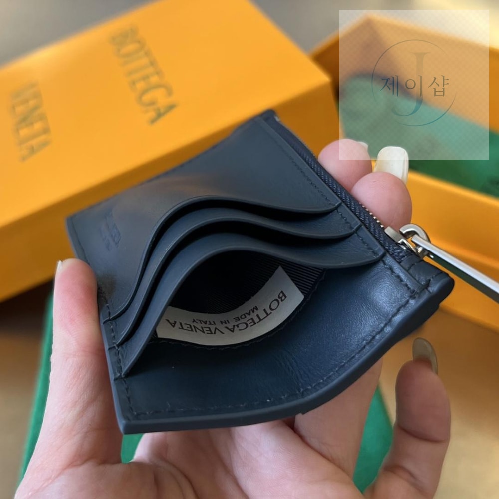 Bottega Veneta Zipped Card Case - 상세 이미지