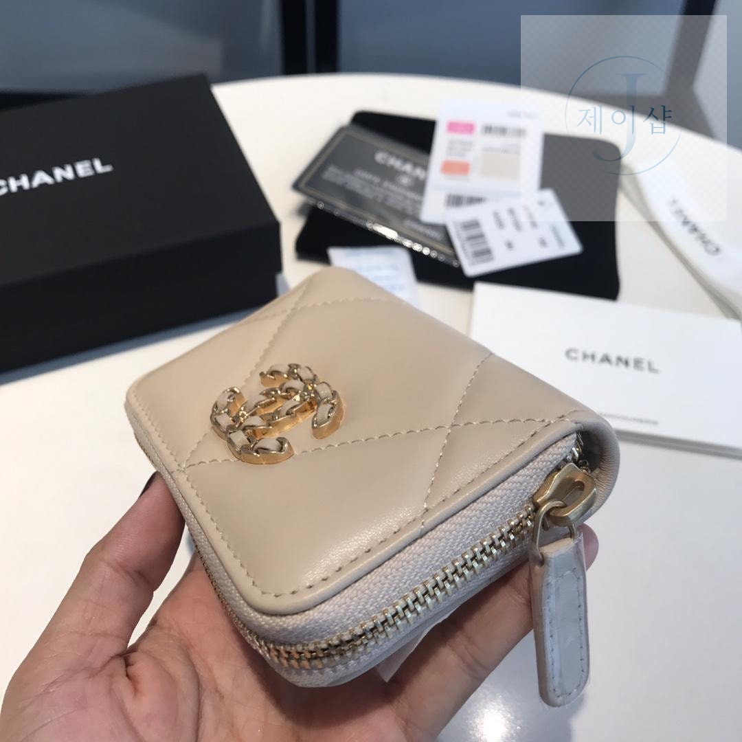 Chanel AP0949 - 상세 이미지