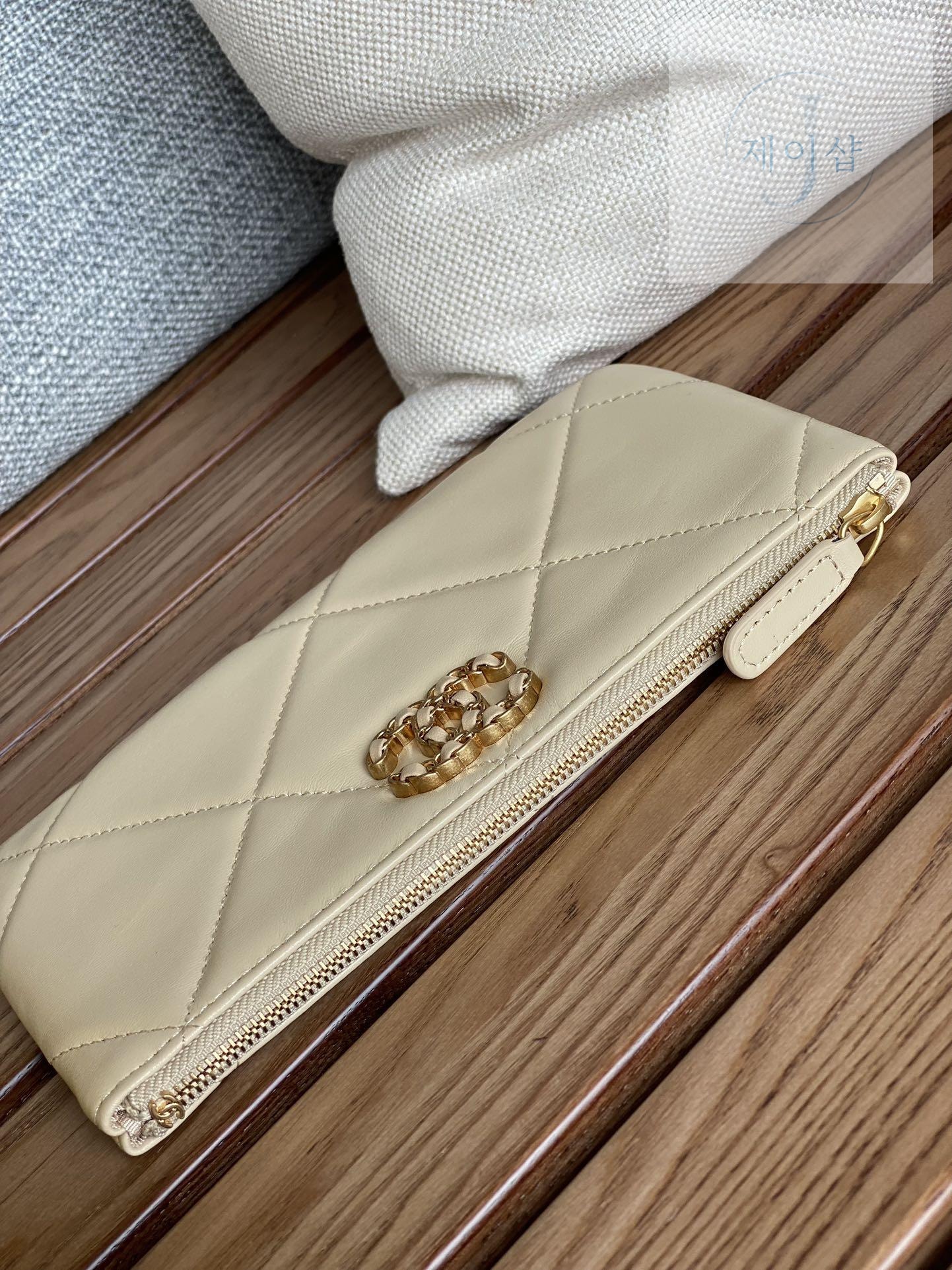 Chanel AP1059 - 상세 이미지