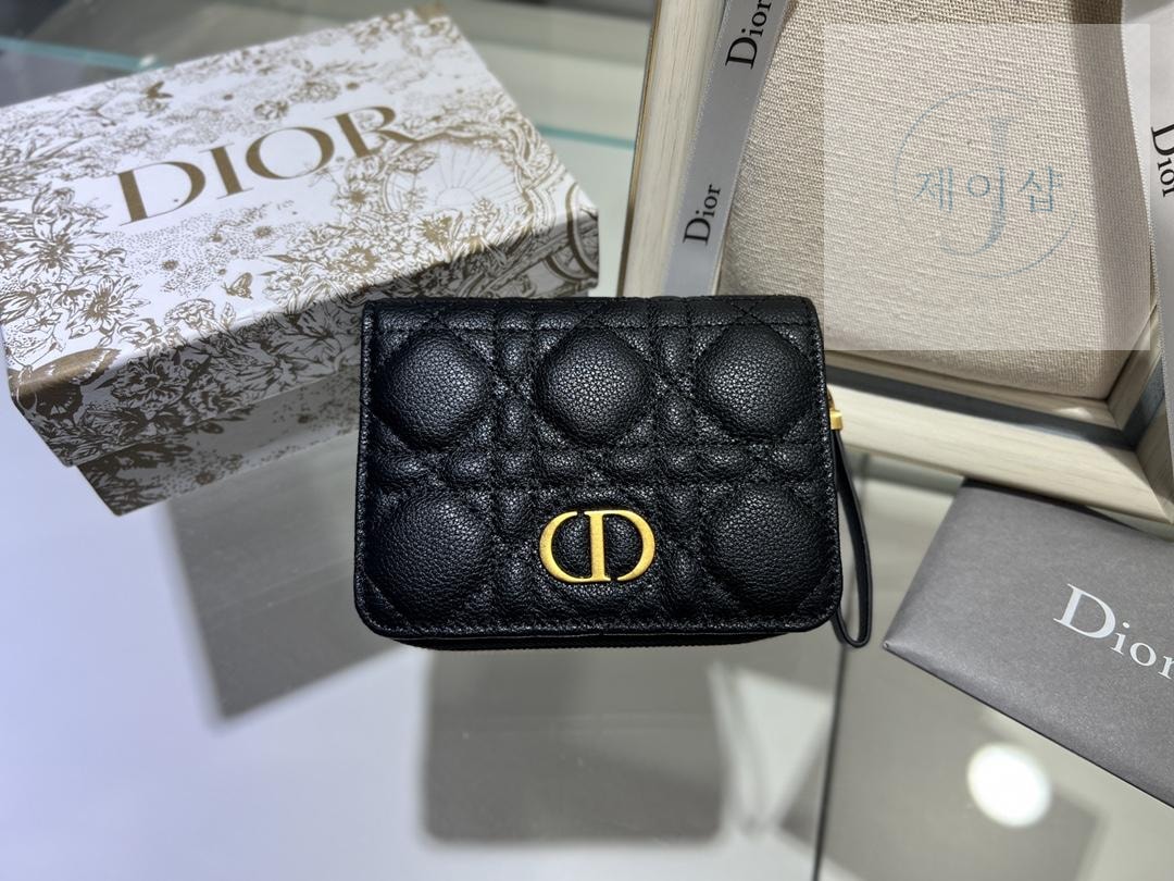 Dior Caro Compact Zipped Wallet