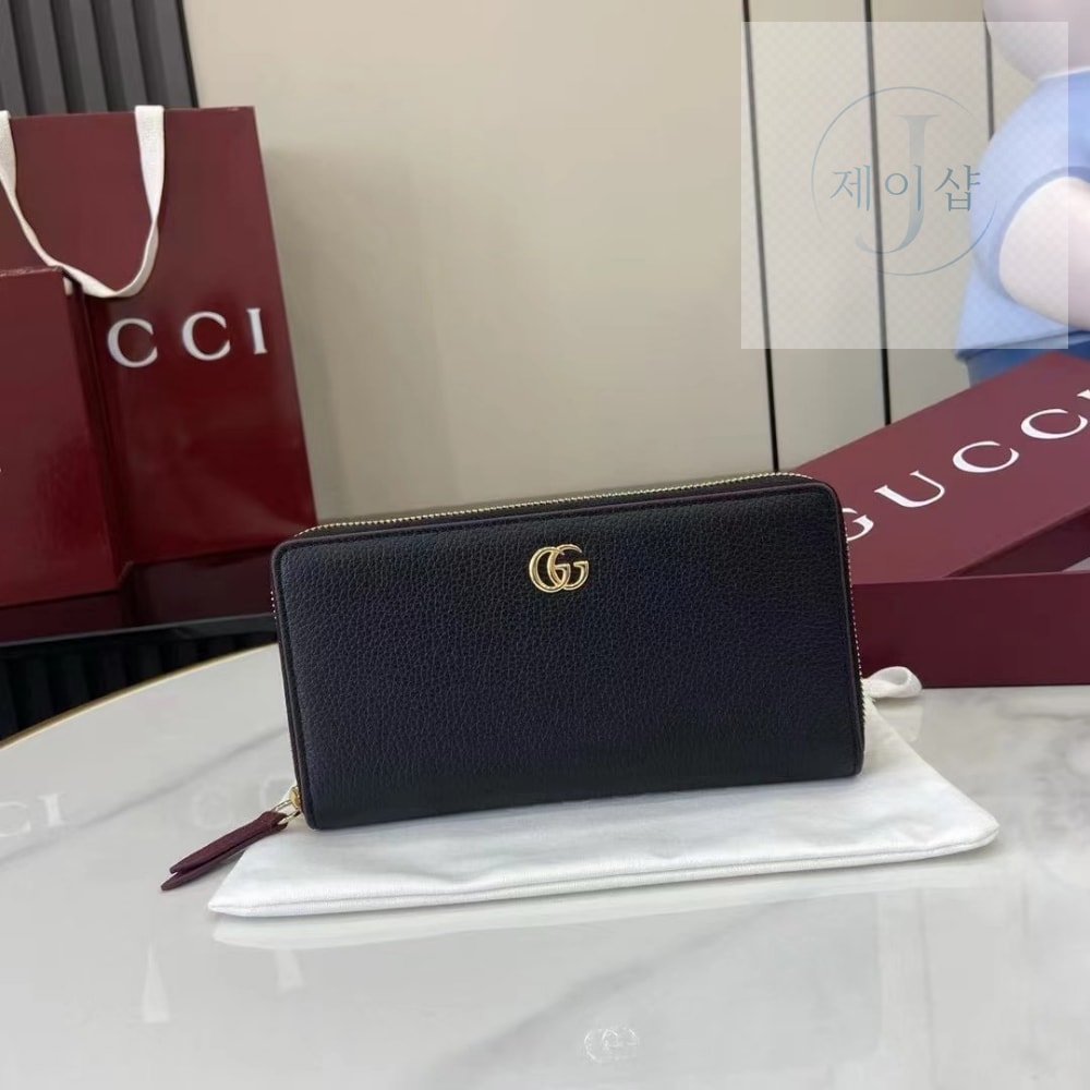 Gucci 456117