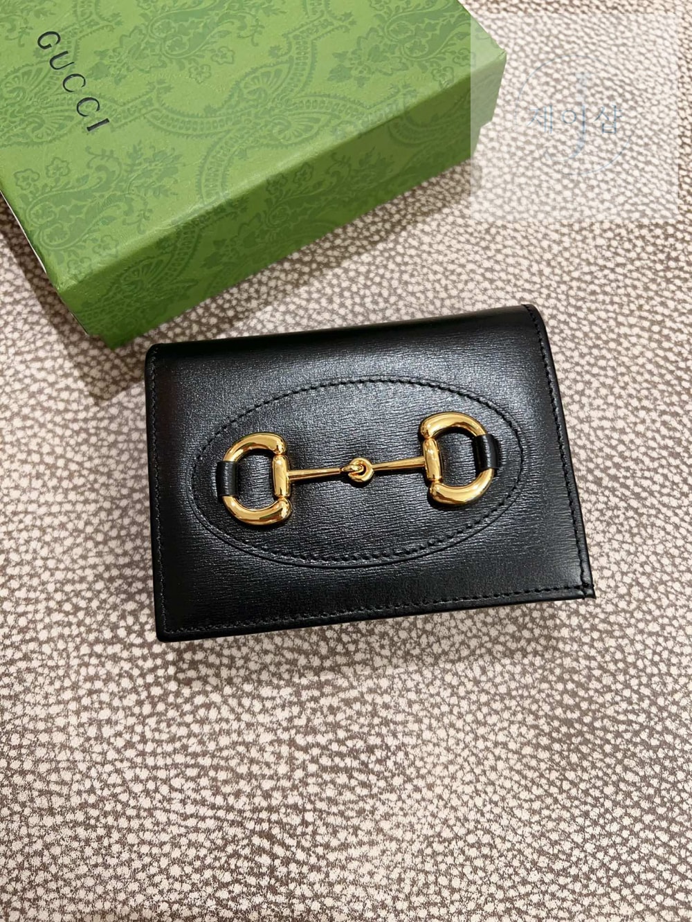 Gucci 621887 - 상세 이미지