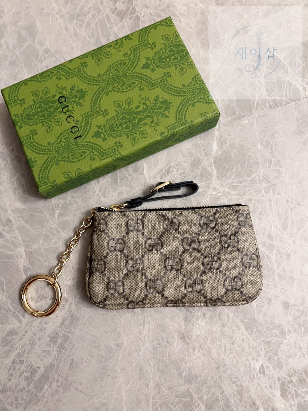 Gucci 819113