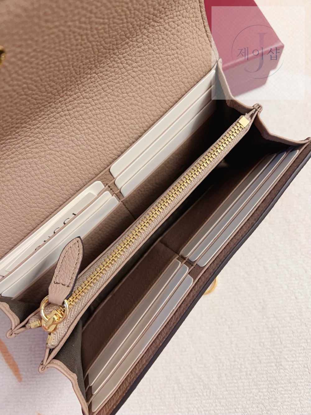 Gucci 828147 - 상세 이미지