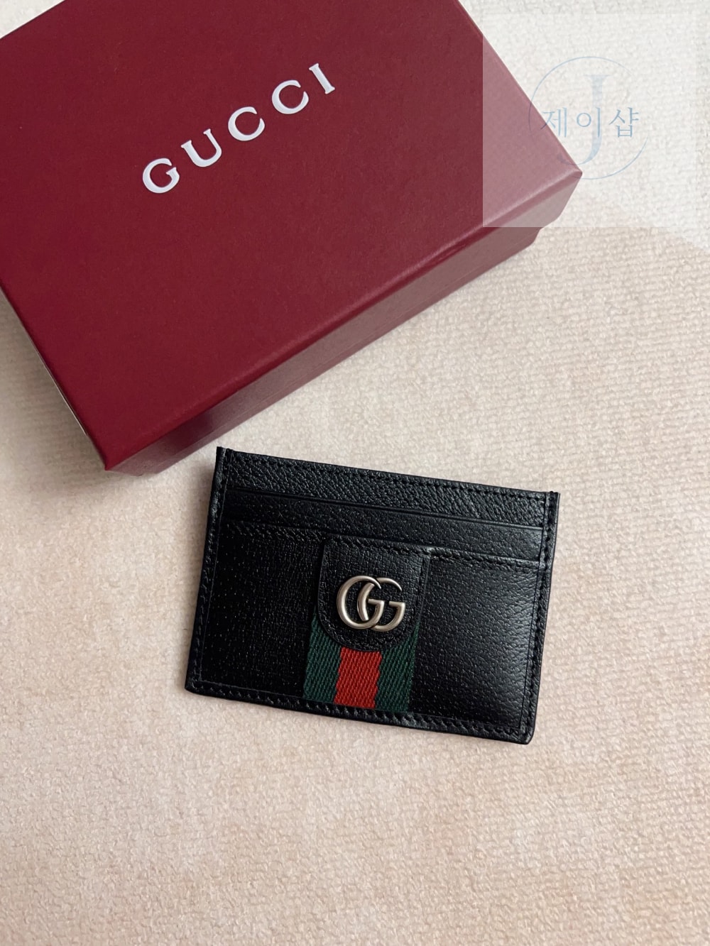 Gucci 834795