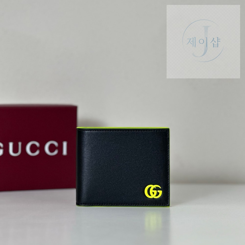 Gucci 835047