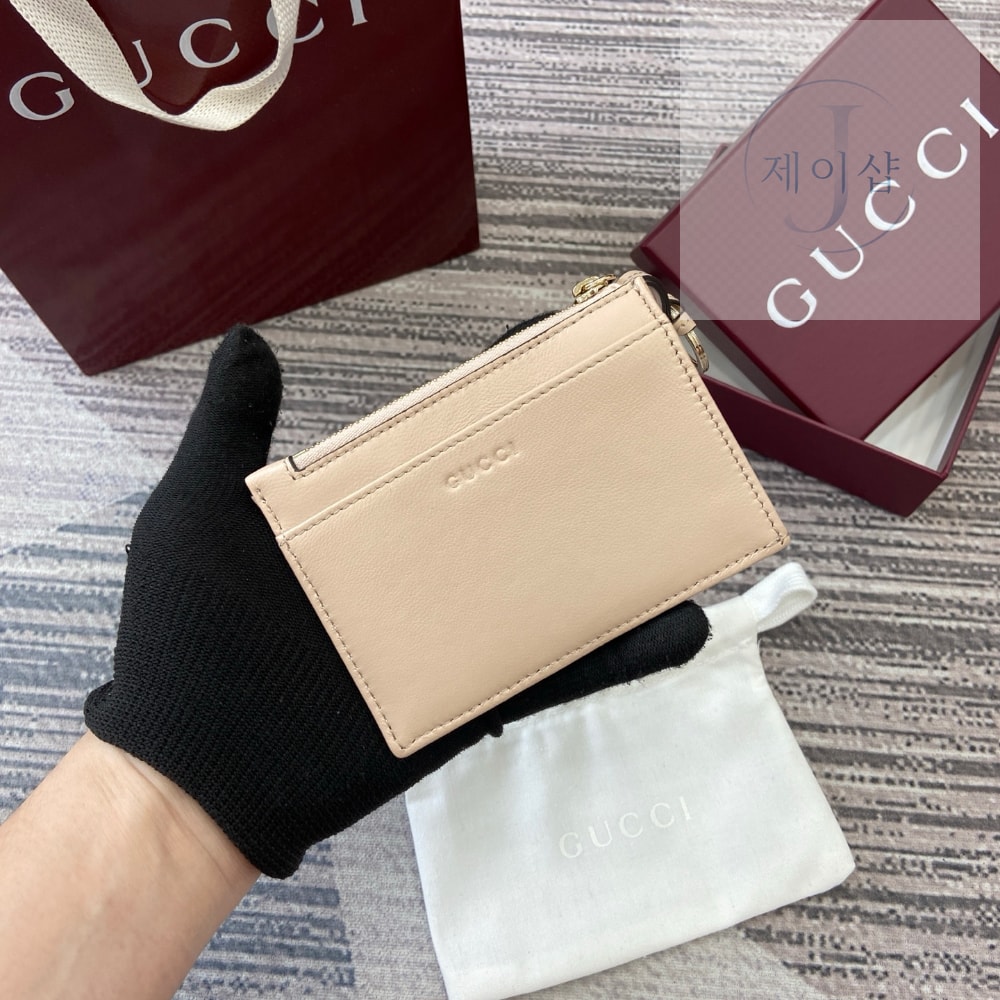 Gucci 837747 - 상세 이미지