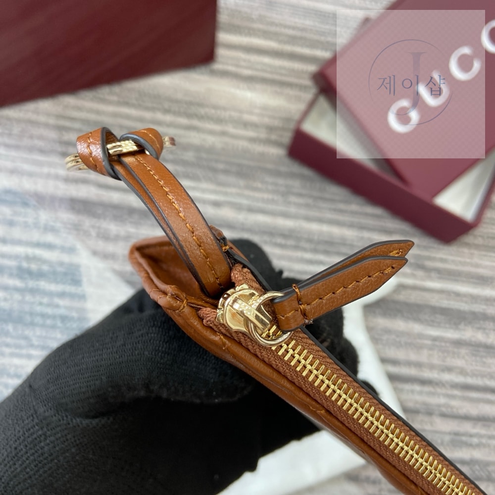 Gucci 837747 - 상세 이미지