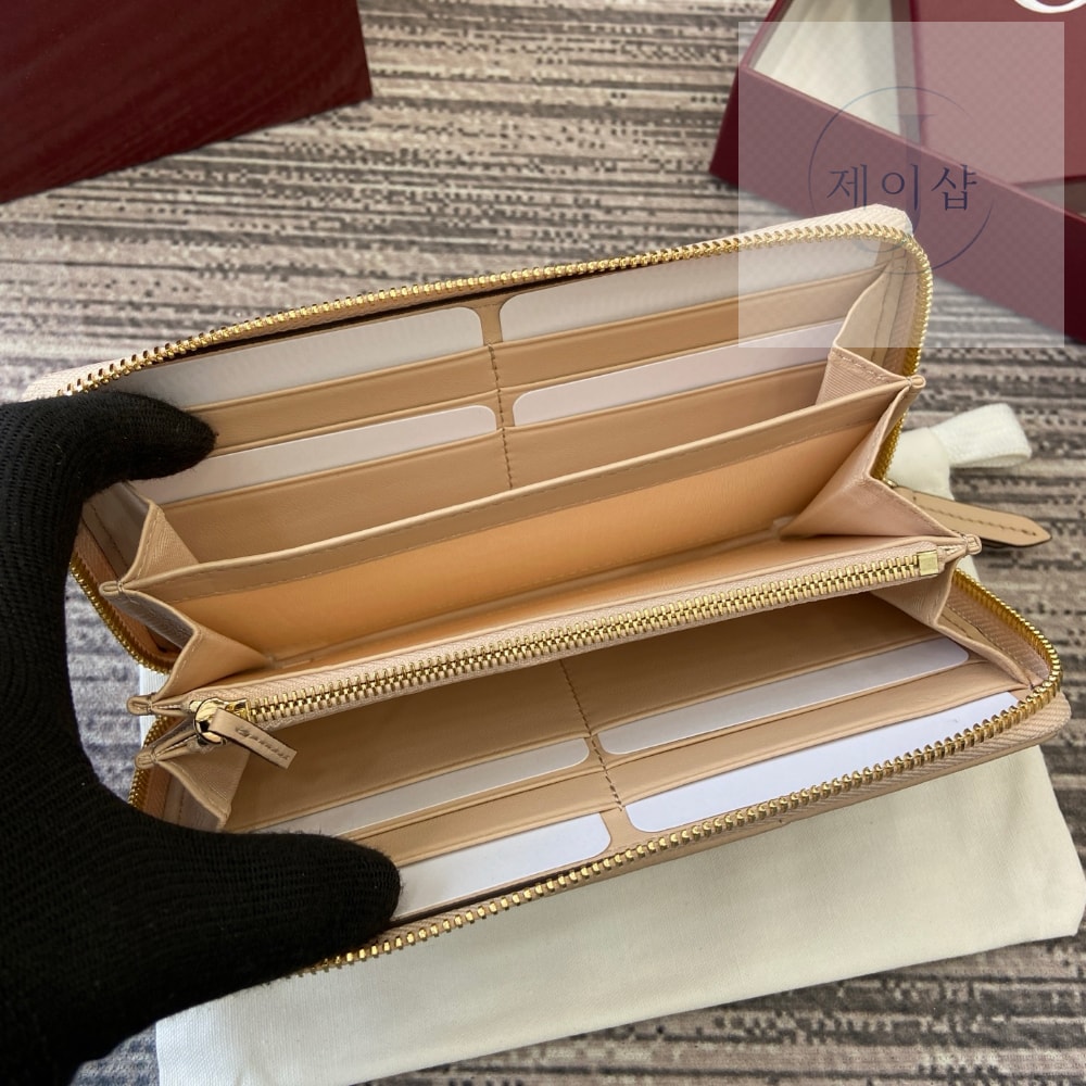 Gucci 837758 - 상세 이미지
