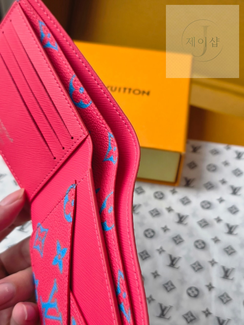 Lv M14694 - 상세 이미지