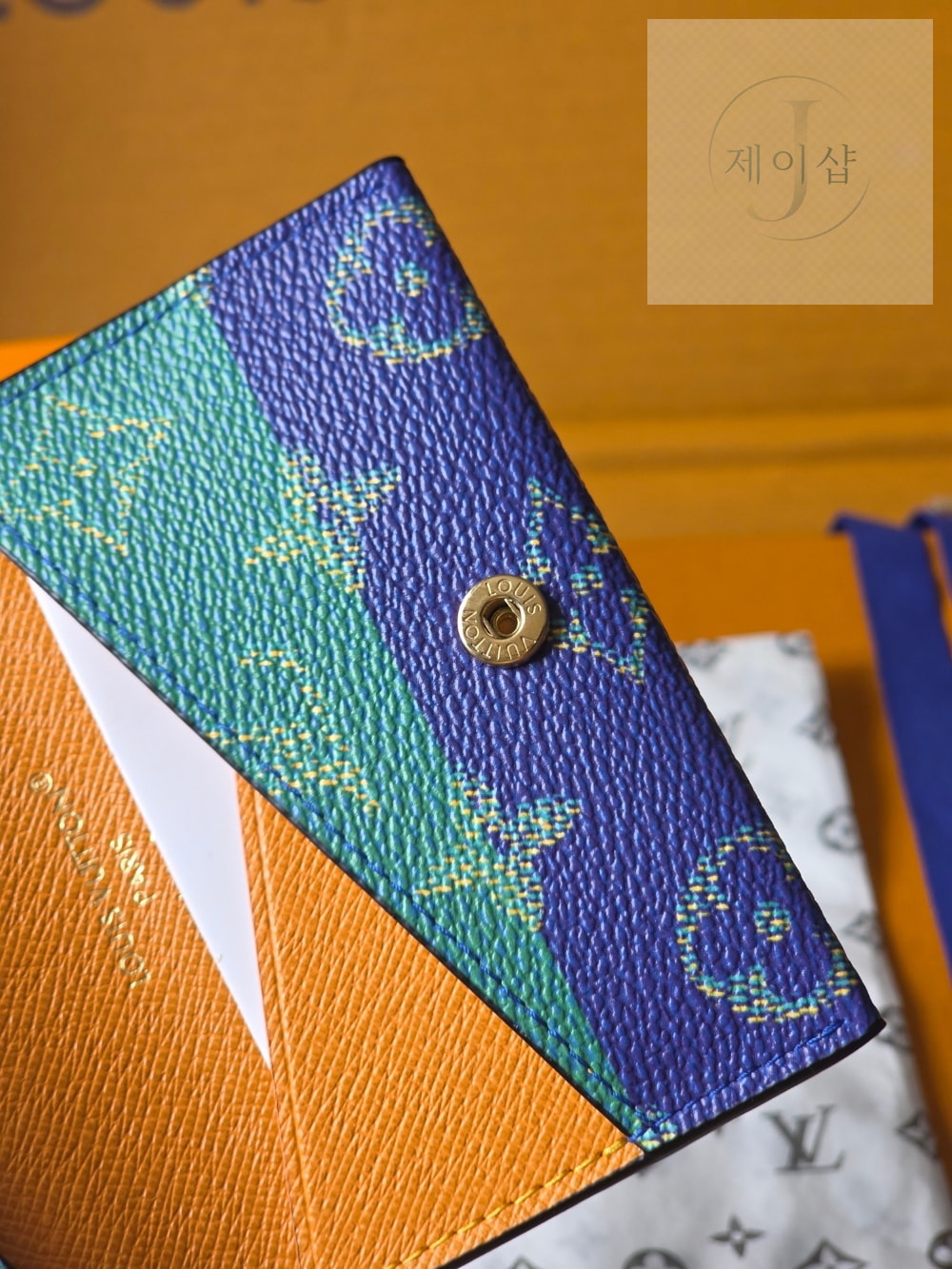 Lv M25796 - 상세 이미지