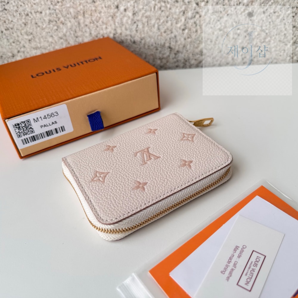 Louis Vuitton M14563 - 상세 이미지