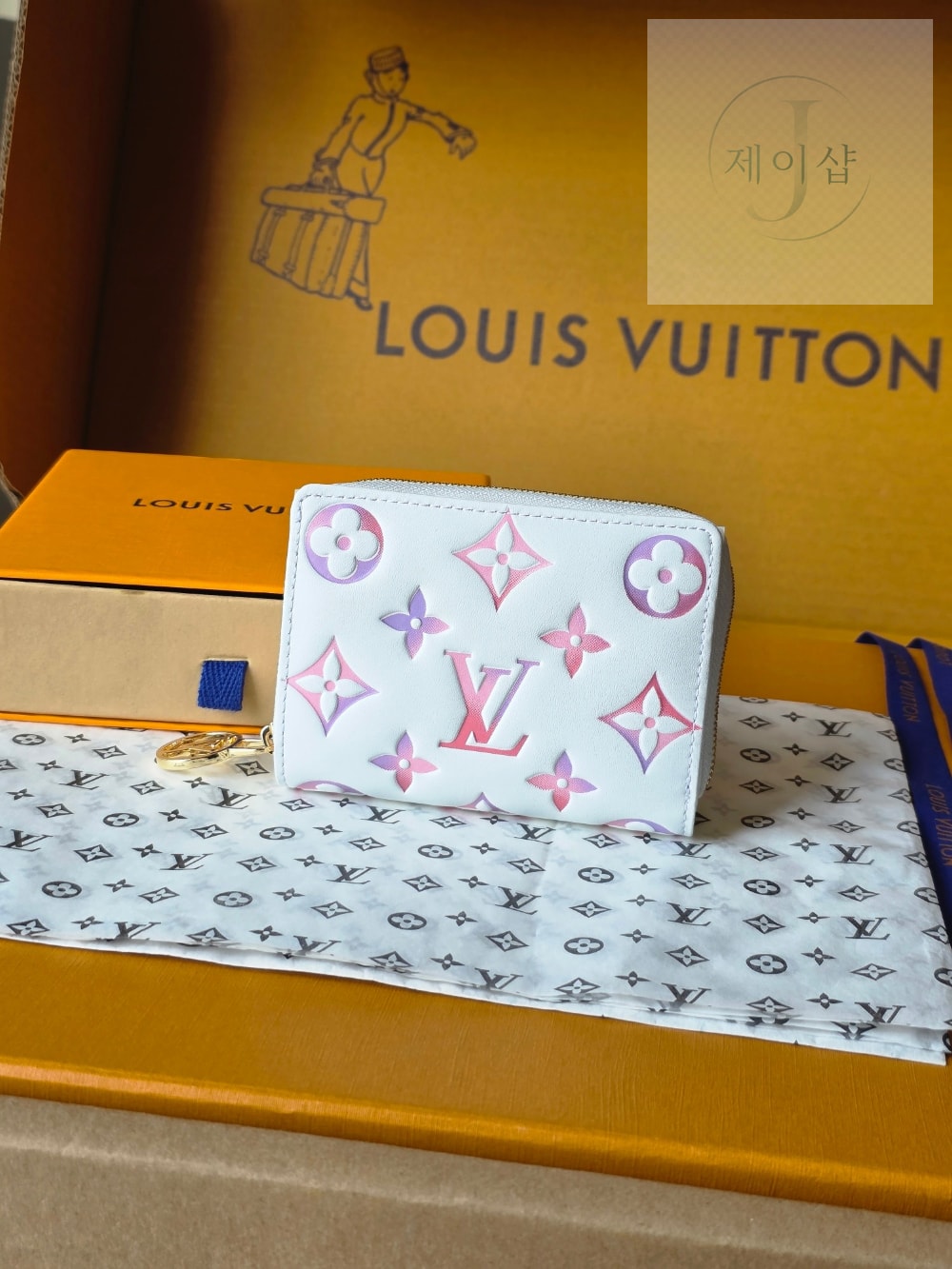 Louis Vuitton M25601