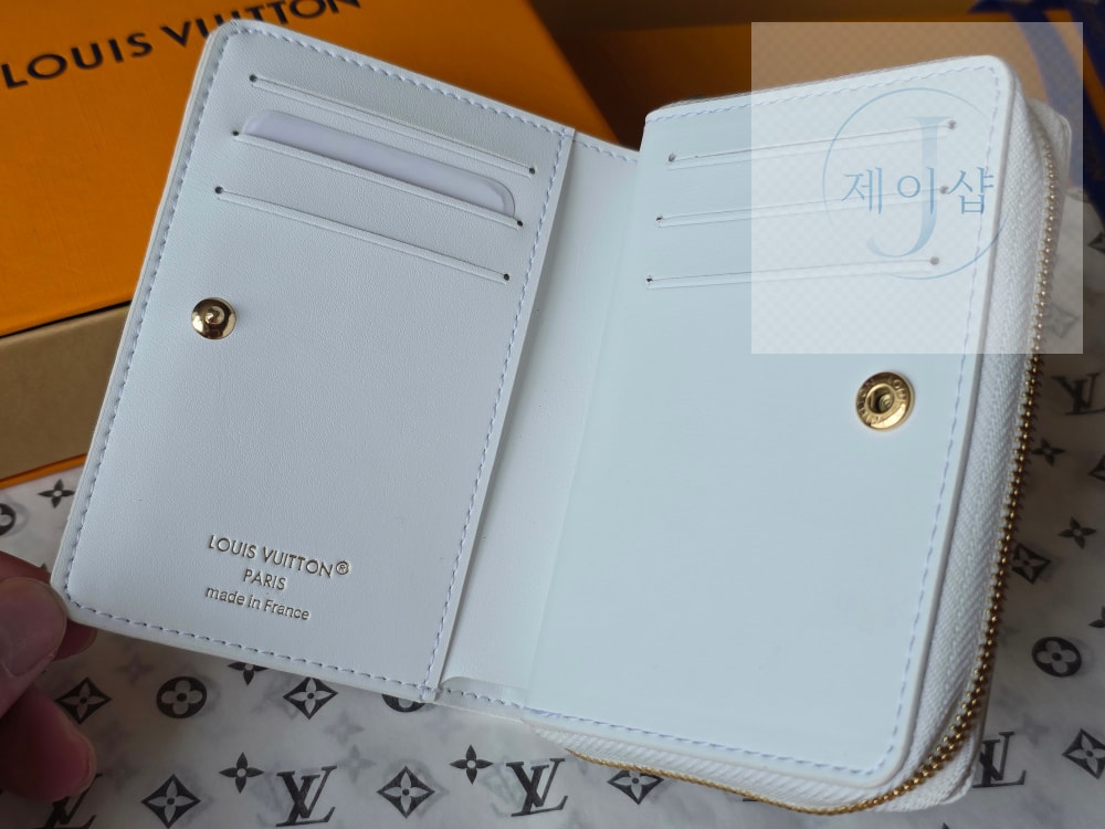 Louis Vuitton M25601 - 상세 이미지